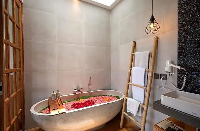 Kairos Ubud ホテル 5*