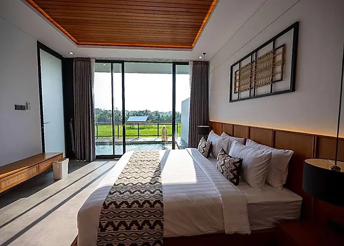 ホテル Kairos Ubud 5*